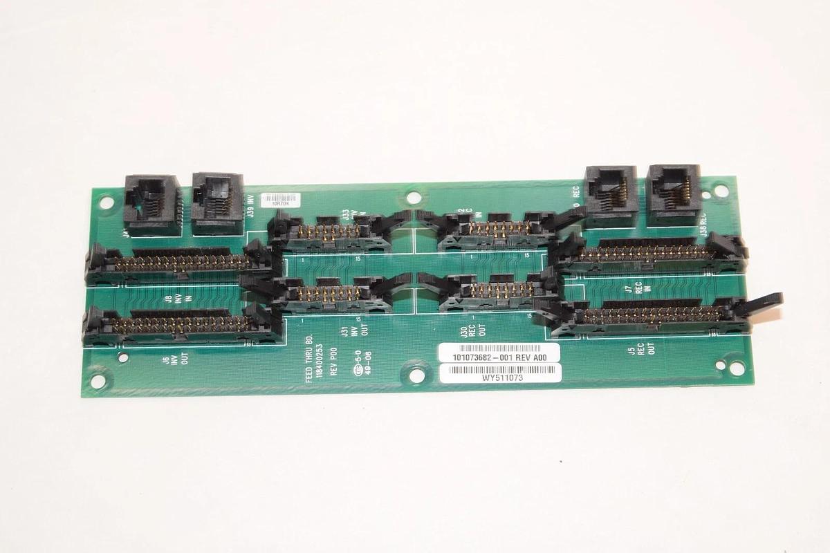 (NEW) EATON 118400253 Rev P00 Feed Thru Board