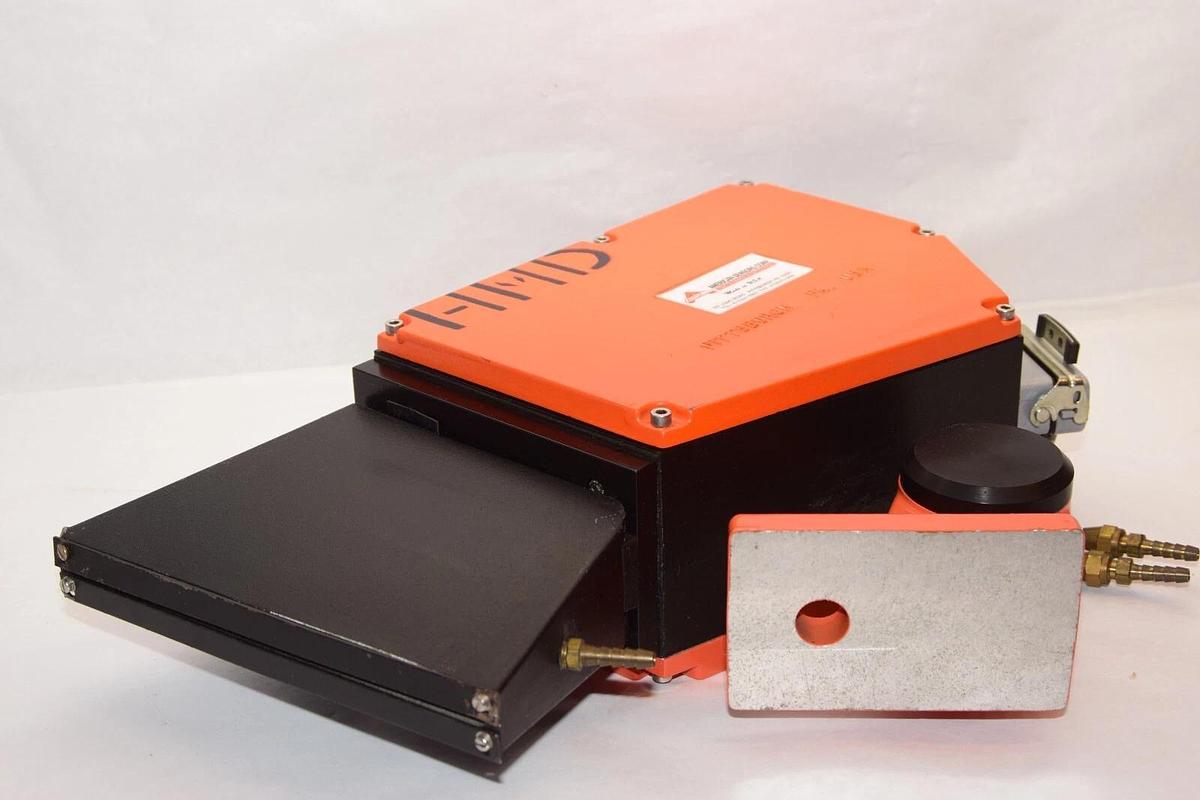 Used AMERICAN SENSORS HMD550LL 115V 2A 60Hz Hot Metal Detector