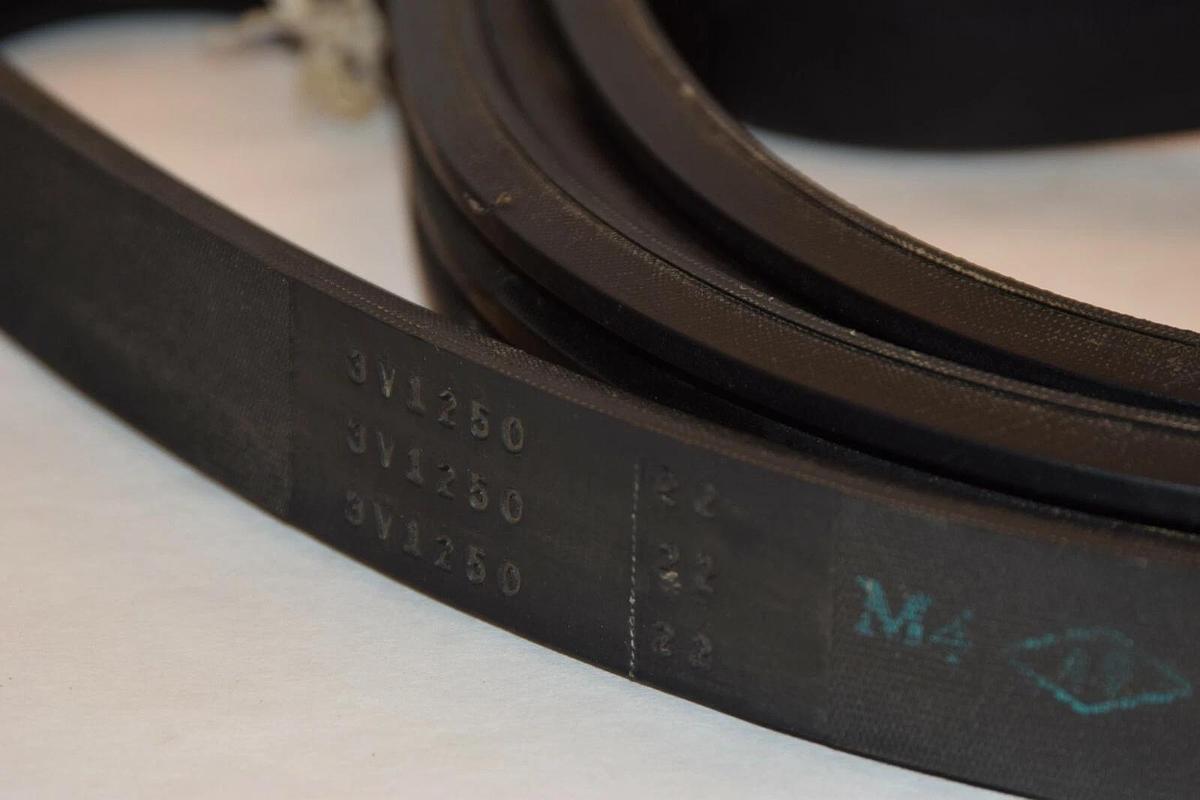 (NEW) GOODYEAR / DODGE 3/3V1250 3V1250 3-Banded V-Belt