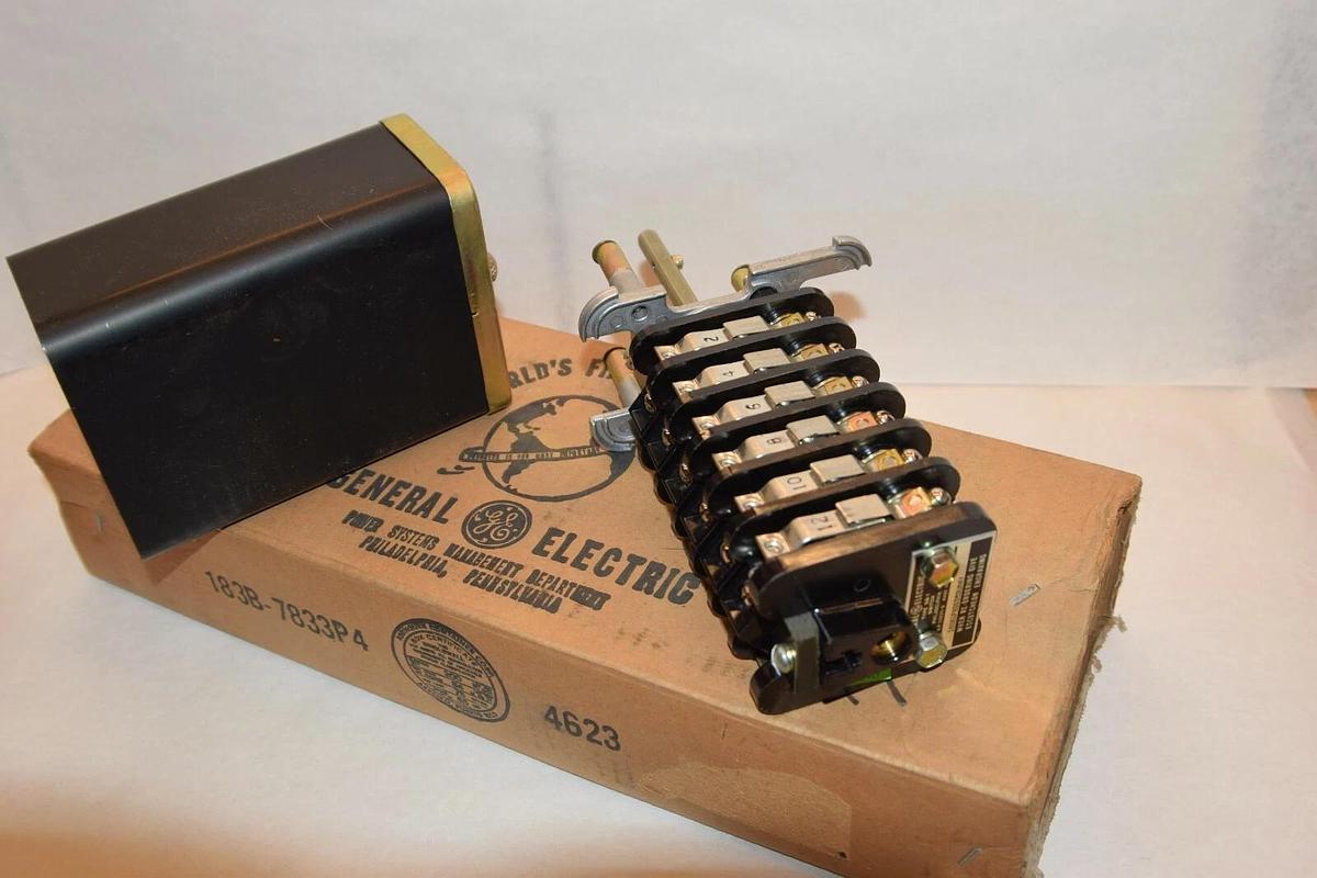 NEW GENERAL ELECTRIC 16SB1FB3D35SUM4Y 4 STAGE 3 POSITION CAM SWITCH