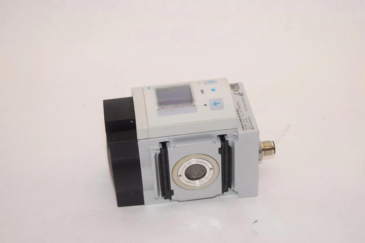 Used FESTO SFAM-62-5000L-M-2SV-M12 15-30Vdc Flow Sensor