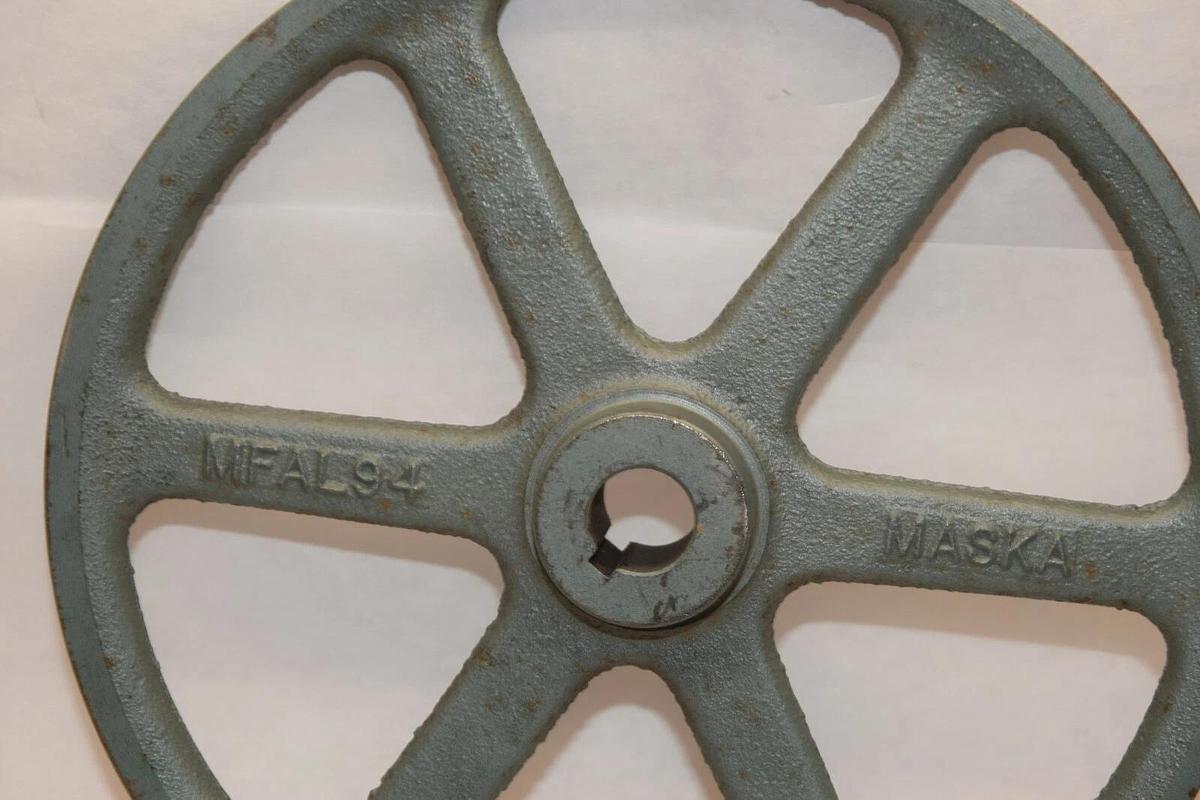 (NEW) MASKA MFAL94 3/4" Bore 9" Cast Iron Sheave