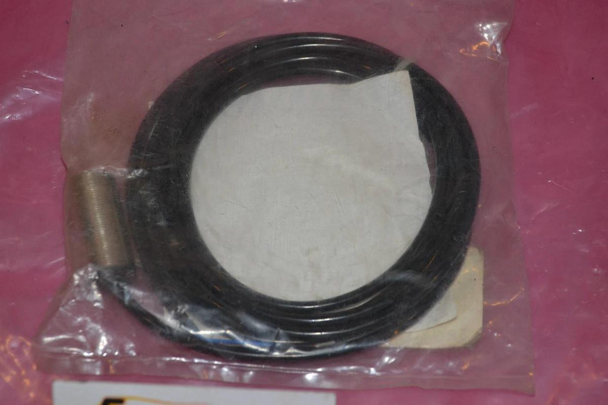 SIEMENS INDUCTIVE PROXIMITY SWITCH 3RG4013-0CC00 3RG4013 0CC00 3RG40130CC00 NEW