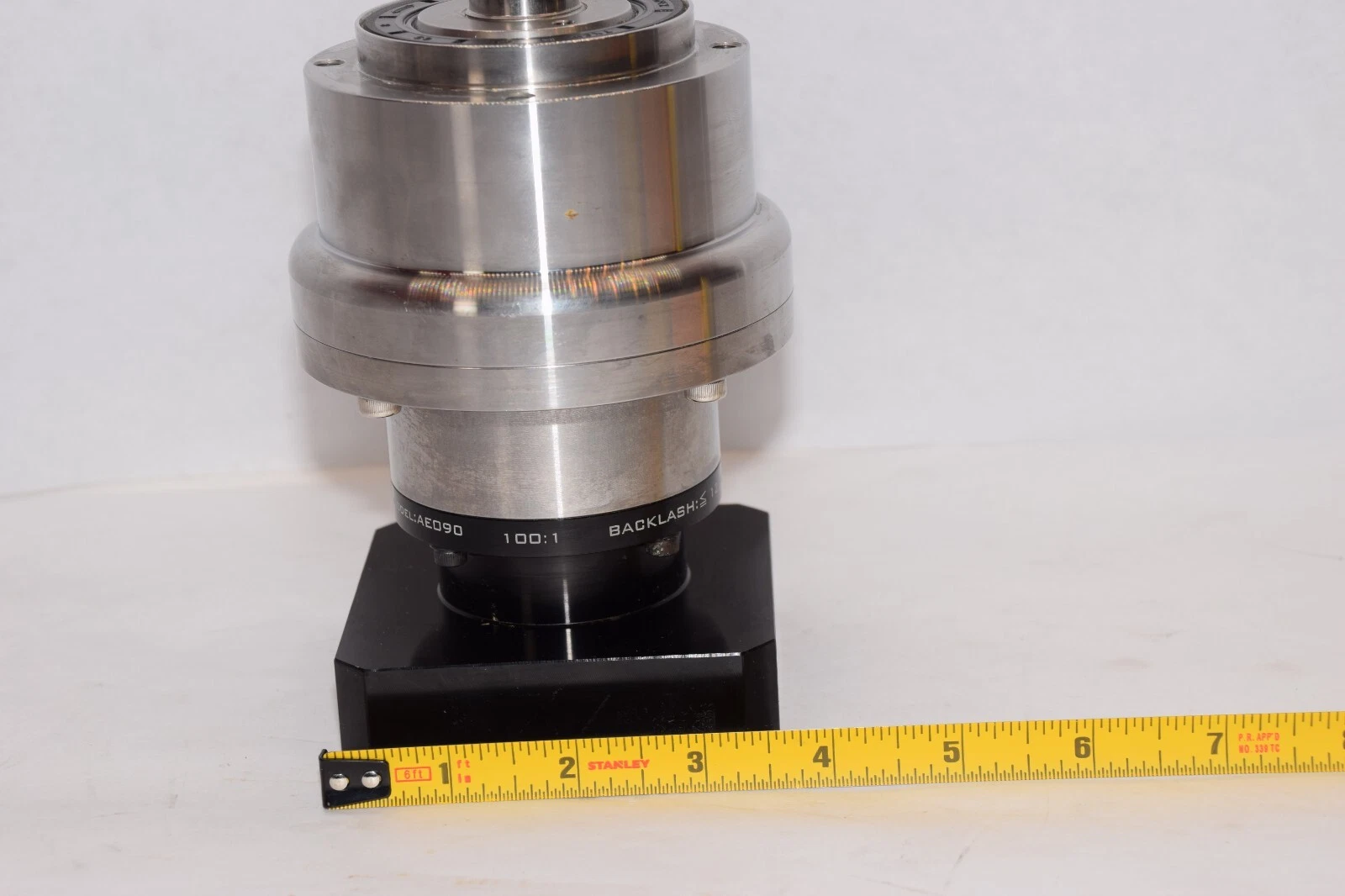 Used APEX DYNAMIC AE090 100:1 , 1012210995 Ratio Planetary Gearbox