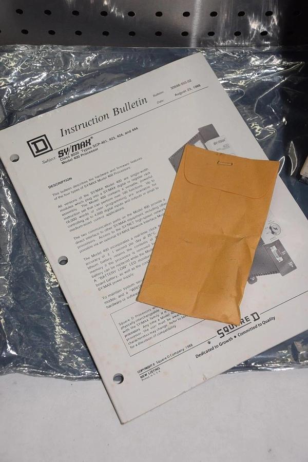 Square D SY/MAX Processor CLASS 8020 SCP-423 SER B4 REV 1.10 Model 400  (NEW)