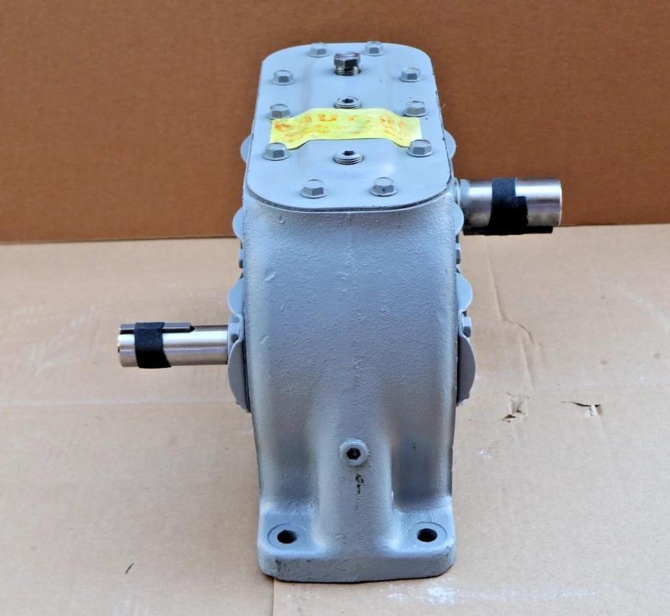 Dorris Gear Box Speed Reducer 1809 Ratio: 9.315 12.2hp 1750rpm  *REFURB