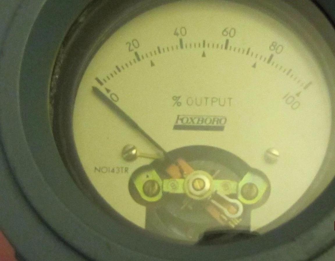 FOXBORO GAGE GAUGE METER NO143TR NEW