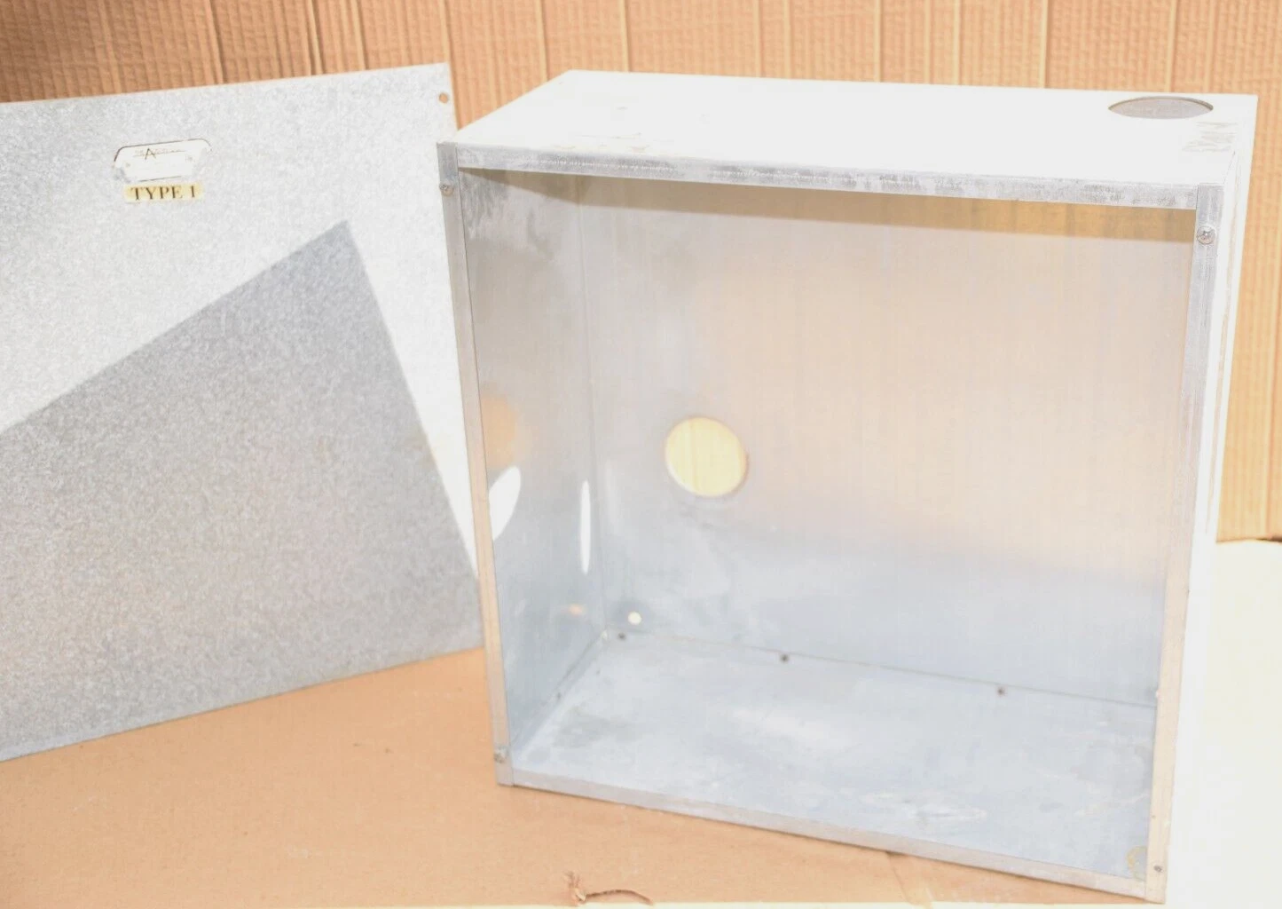 Used THE AUSTIN CO 746C Junction And Pull Box Enclosure Type 1 18"x18"x8"