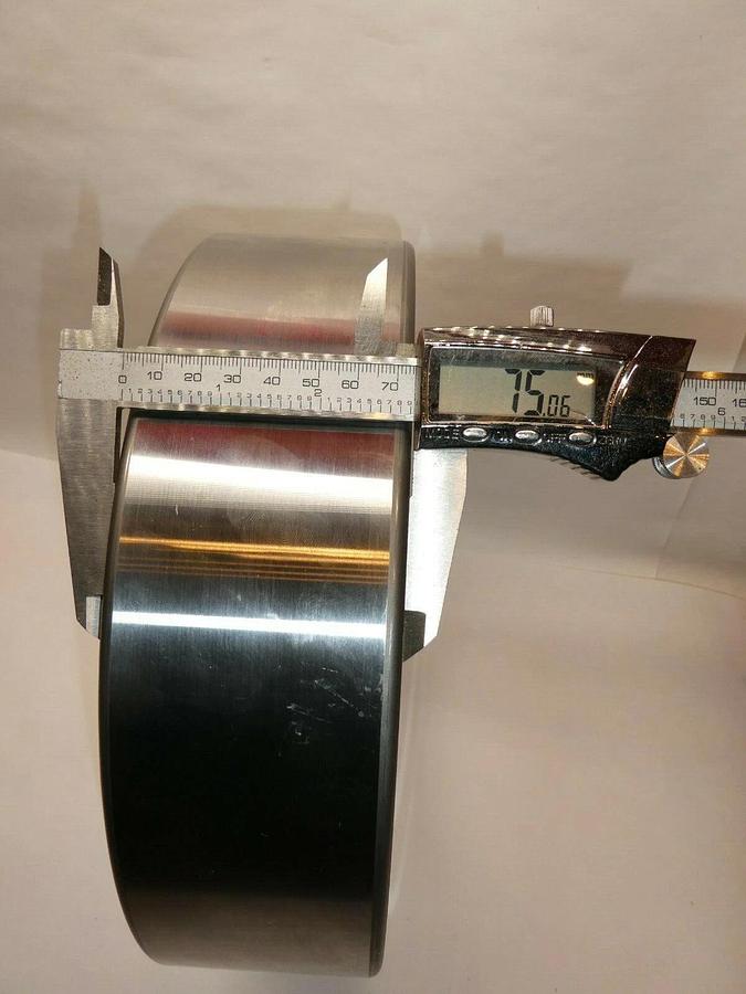 (New) NTN Precision Bearing NN3038 3038K 3038KP4 Cylindrical roller bearing