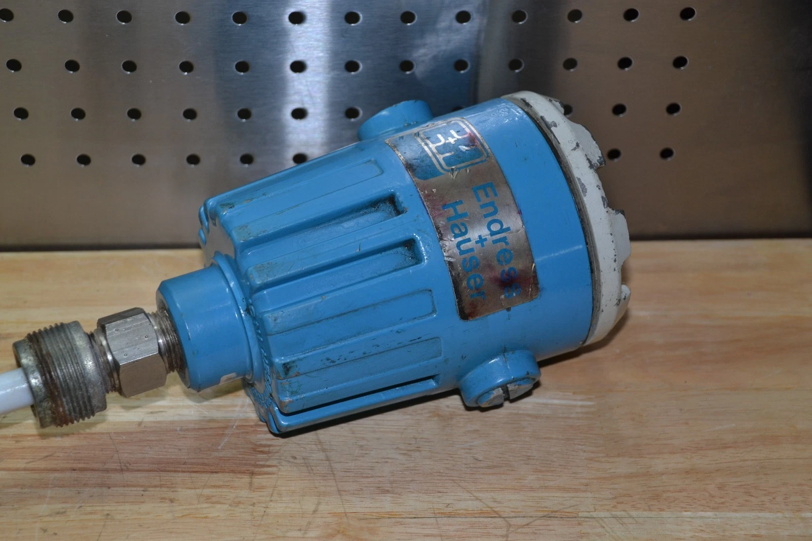 Used ENDRESS + HAUSER LSC 1132 LEVEL SWITCH