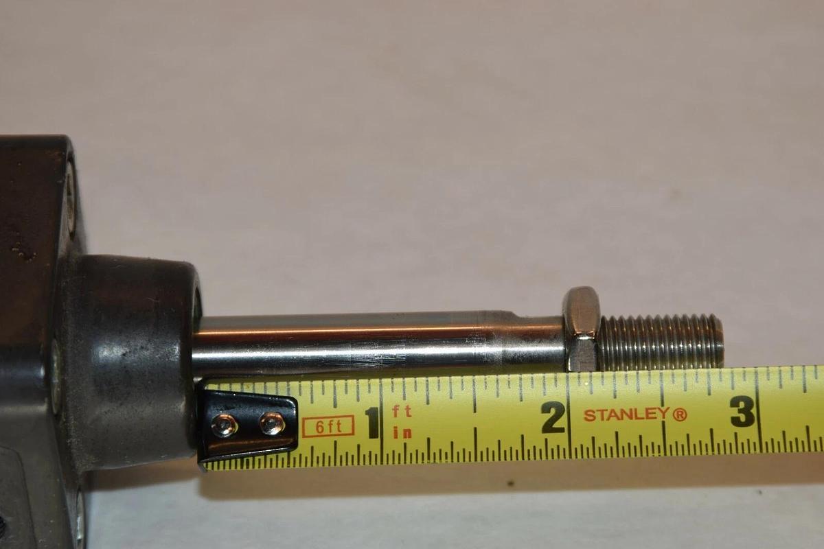 NEW PARKER P1D-C032MSN0040 10 BAR PNEUMATIC CYLINDER