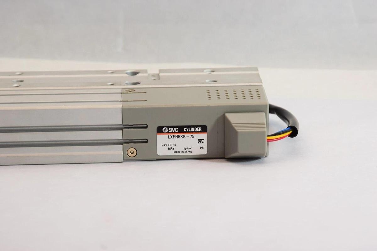 (NEW) SMC LXFH5SB-75 LXFH5SB75 Slide Actuator