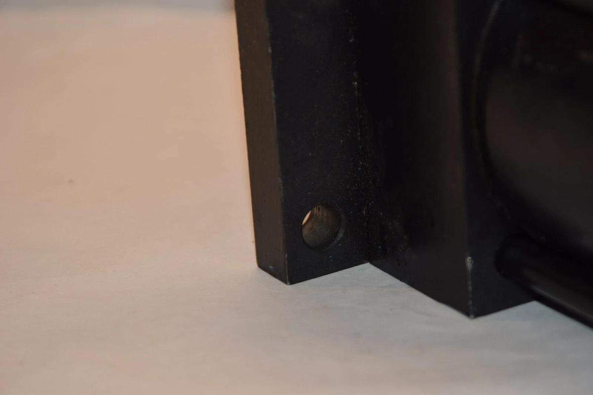 Schrader Bellows cylinder PLD112111  3.25 bor 1" stroke 1000 envelop psi