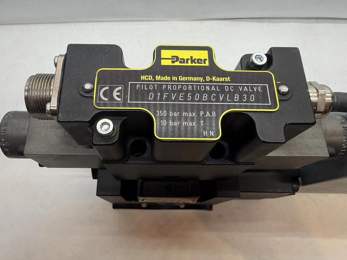 Parker Servo Valve Proportional Hydraulic D1FVE50BCVLB30 D31FHE02C1VB0040 (New)
