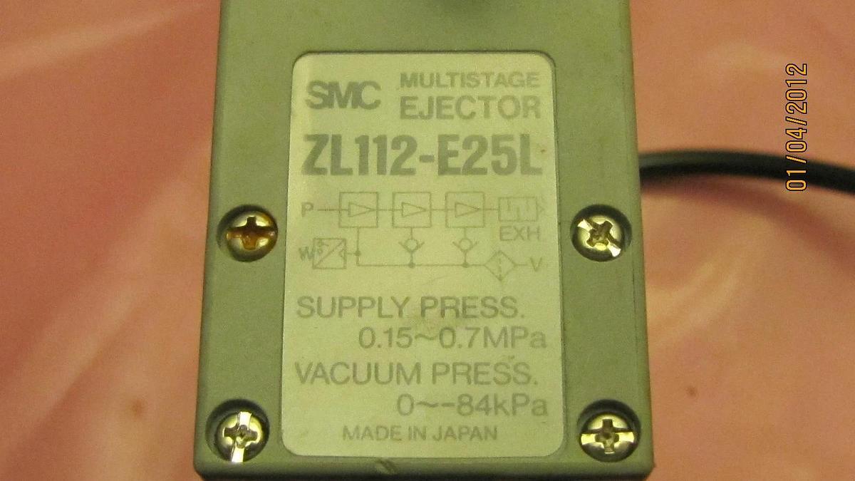 Used SMC MULTISTAGE EJECTOR PRESSURE SWITCH ZL112-E25L ZL112E25L