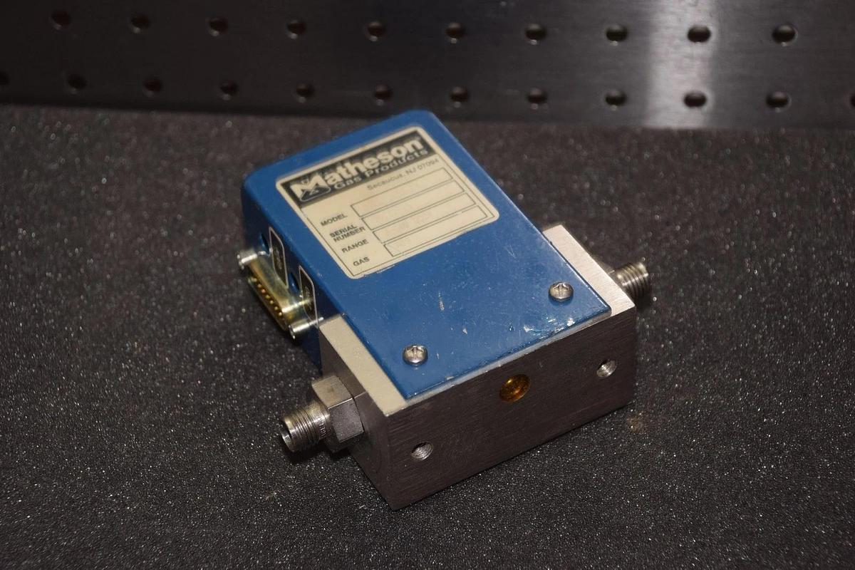 Used MATHESON 8102-1452-FM GAS PRODUCTS MASS FLOW TRANSDUCER 0-500 SCCM