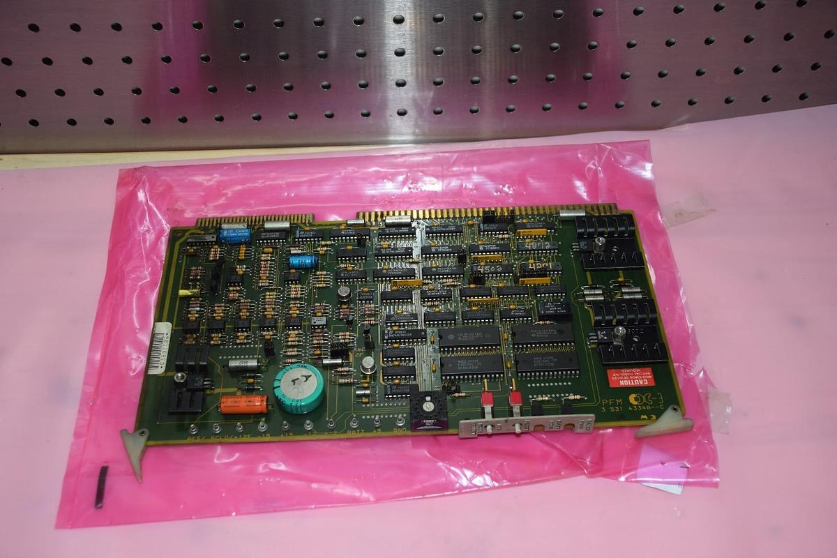 Used CINCINNATI MILACRON 3-531-4334A  PFM BOARD CARD