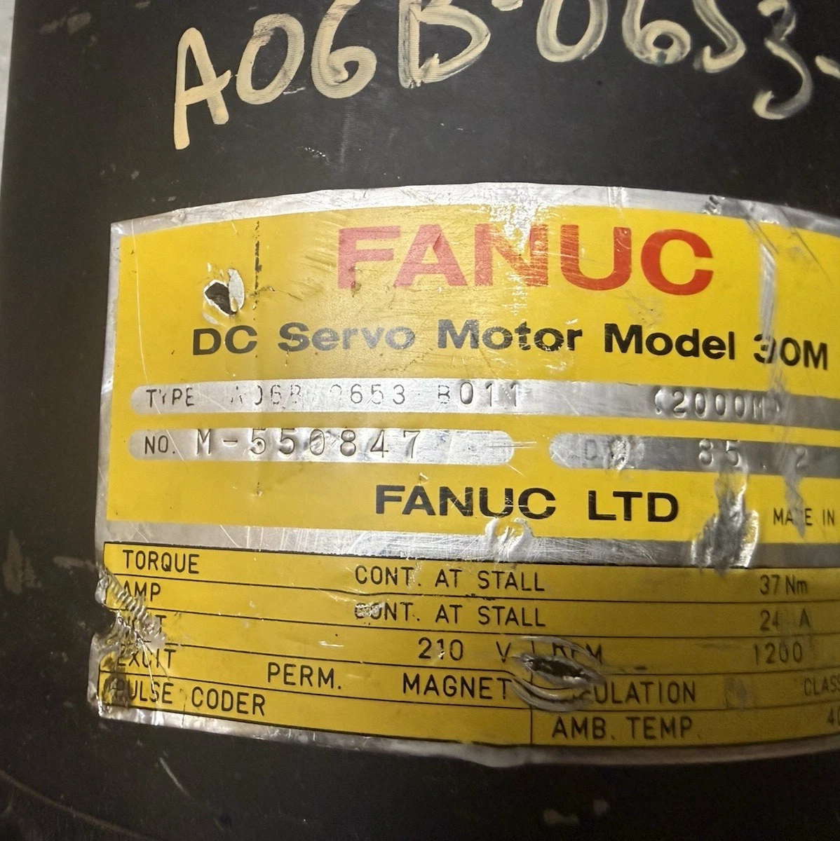 Fanuc DC Servo Motor 30M A06B-0653-B011 A06B0653B011