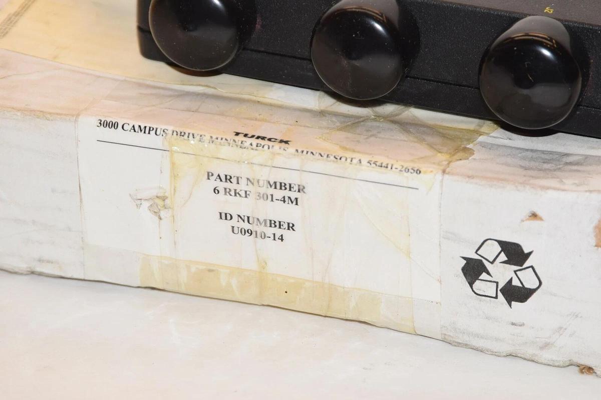 (New) TURCK 6RKF301-4M 6 RKF 301-4M U0910-14 Minifast MultiBox Connector