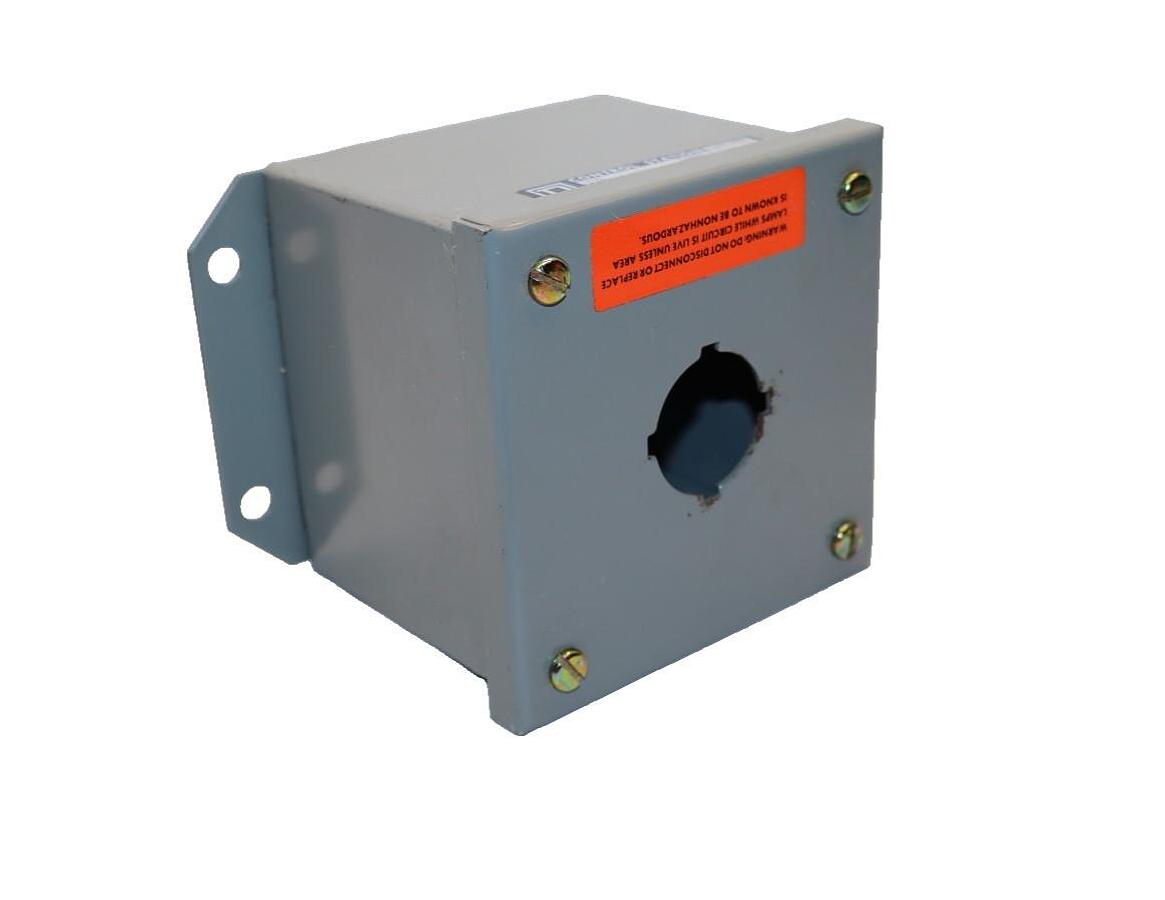 SQUARE D KYAF-1 , KYAF1 Series F Control Station Enclosure USA (NOS)