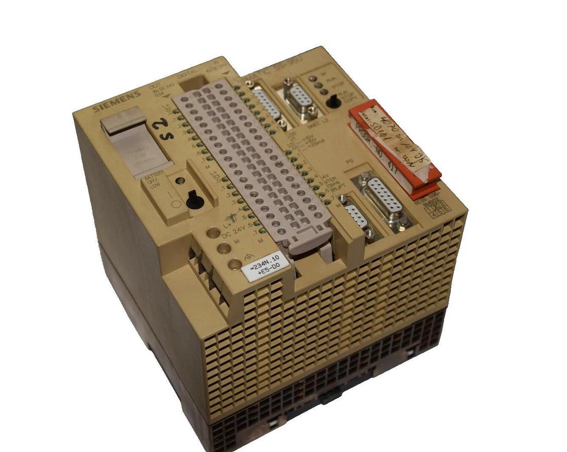 Used SIEMENS SIMATIC 6ES50958MB02 COMPACT CONTROLLER 6ES5 095-8MB02