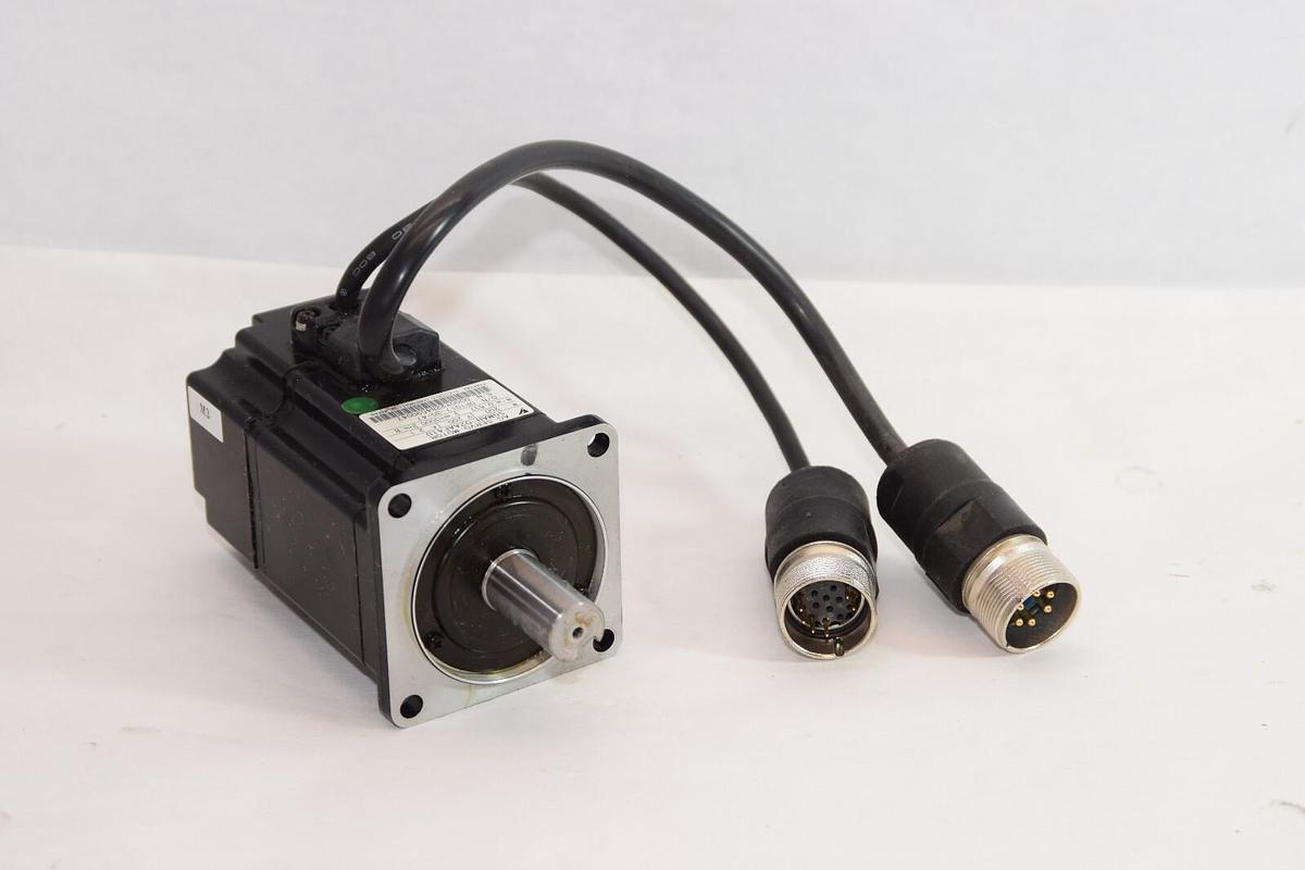 Used YASKAWA SGMAH-02AAF41D 200W 200V 2.1A AC Servo Motor