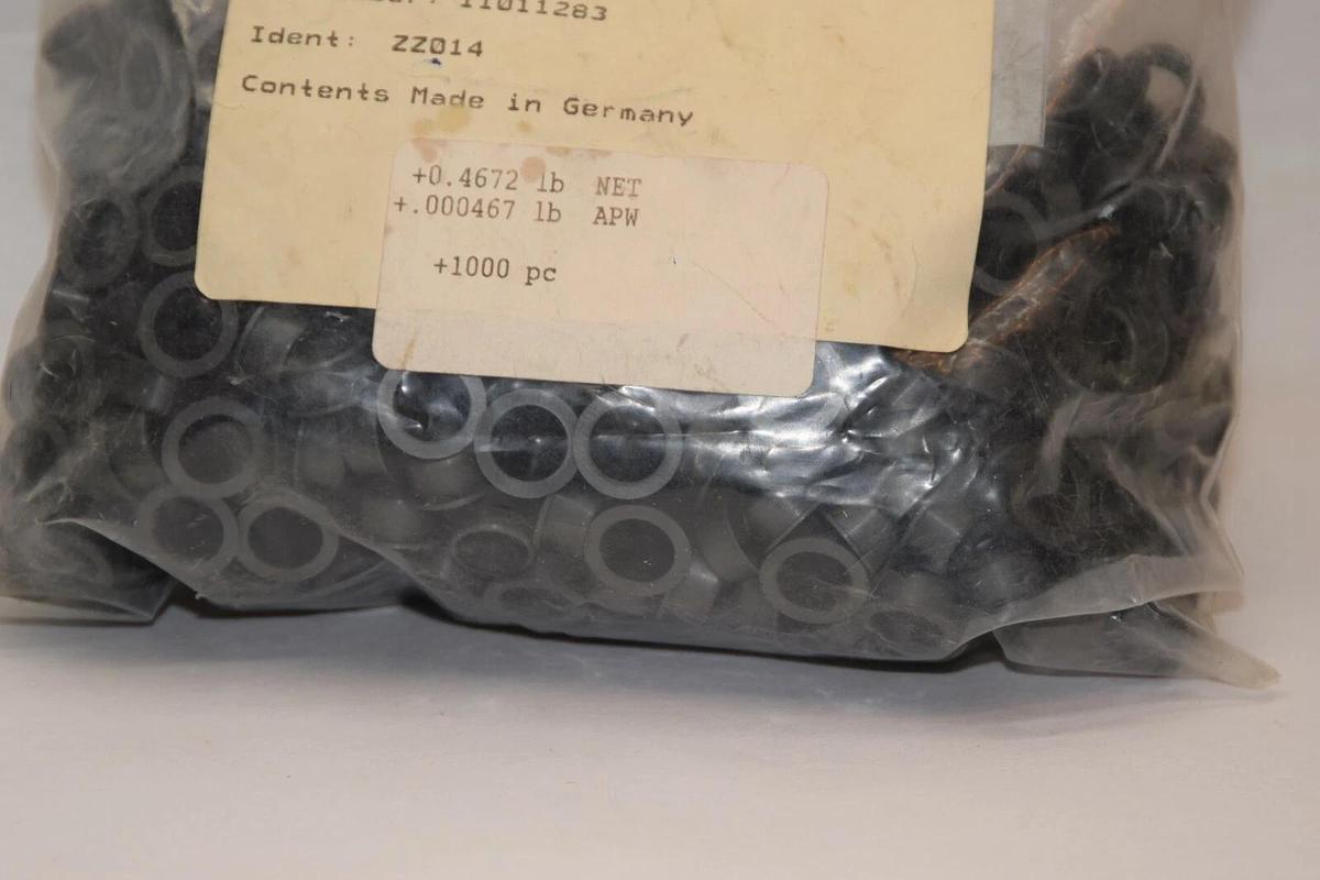 (NEW - Approx. 1000) IGUS MFI-0607-04 MFI060704 Flanged Bearing