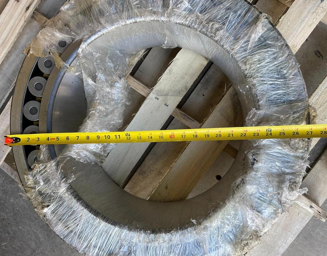 FAG Bearing 24096B-MB-C3 24096BMBC3 24096B MB C3 NEW