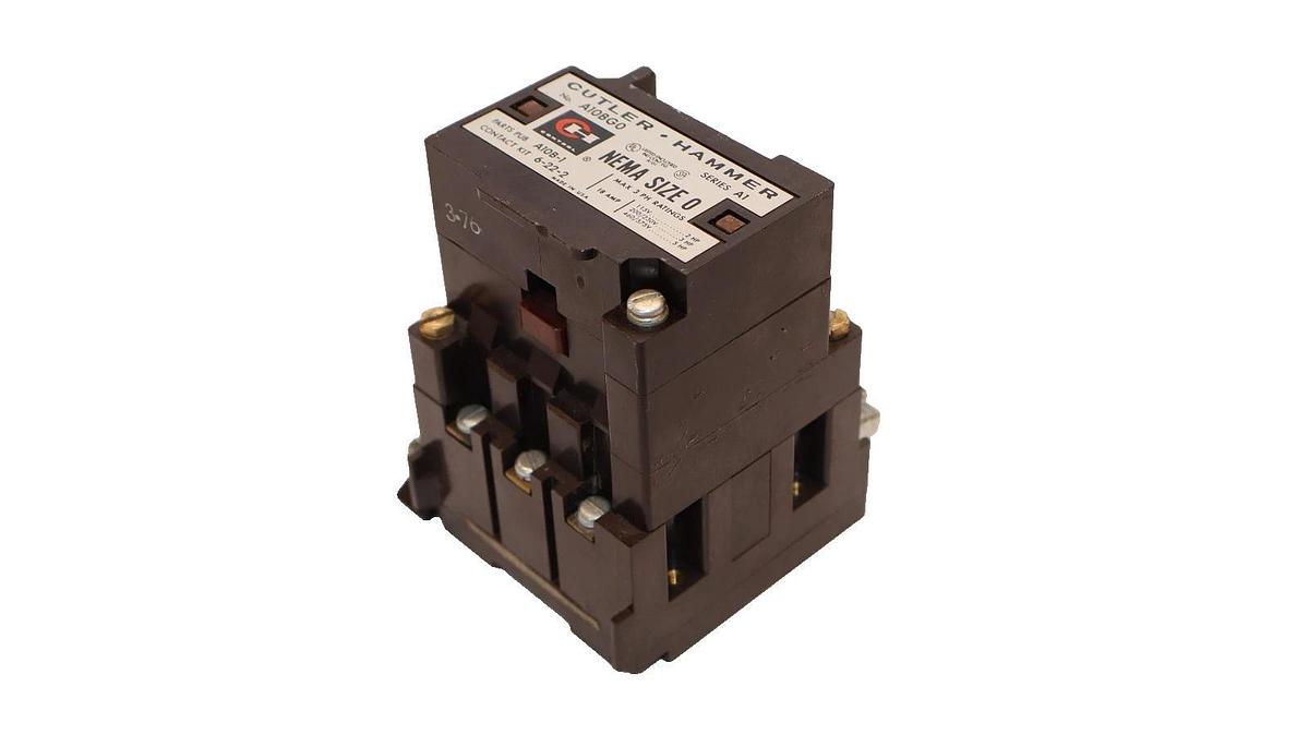 Used Cutler Hammer A10BG0 Nema Size 0 Series A1 110-120V Coil Contactor