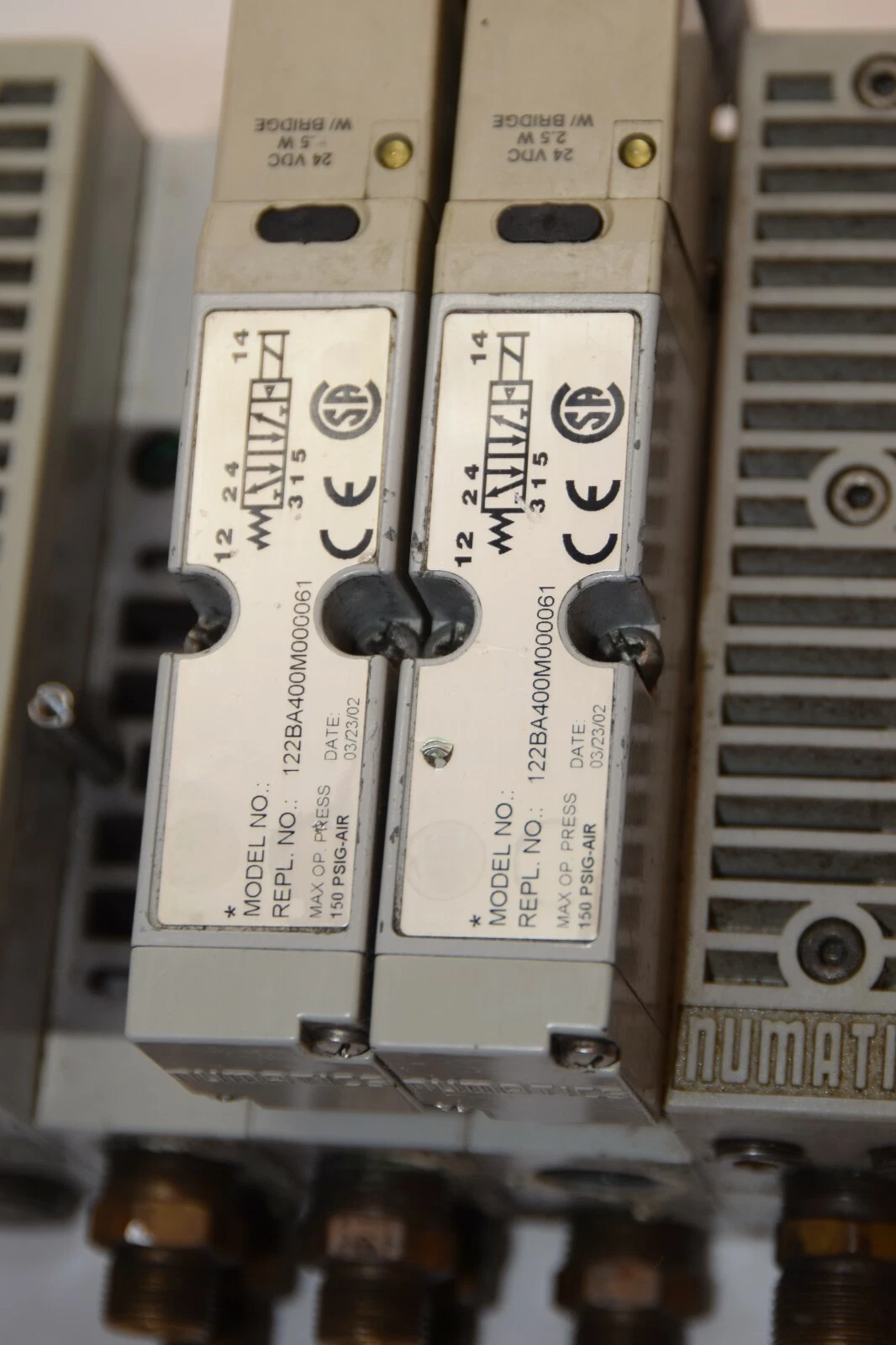 Used NUMATICS 239-1229 Manifold Block With Valves 122BA400M000061