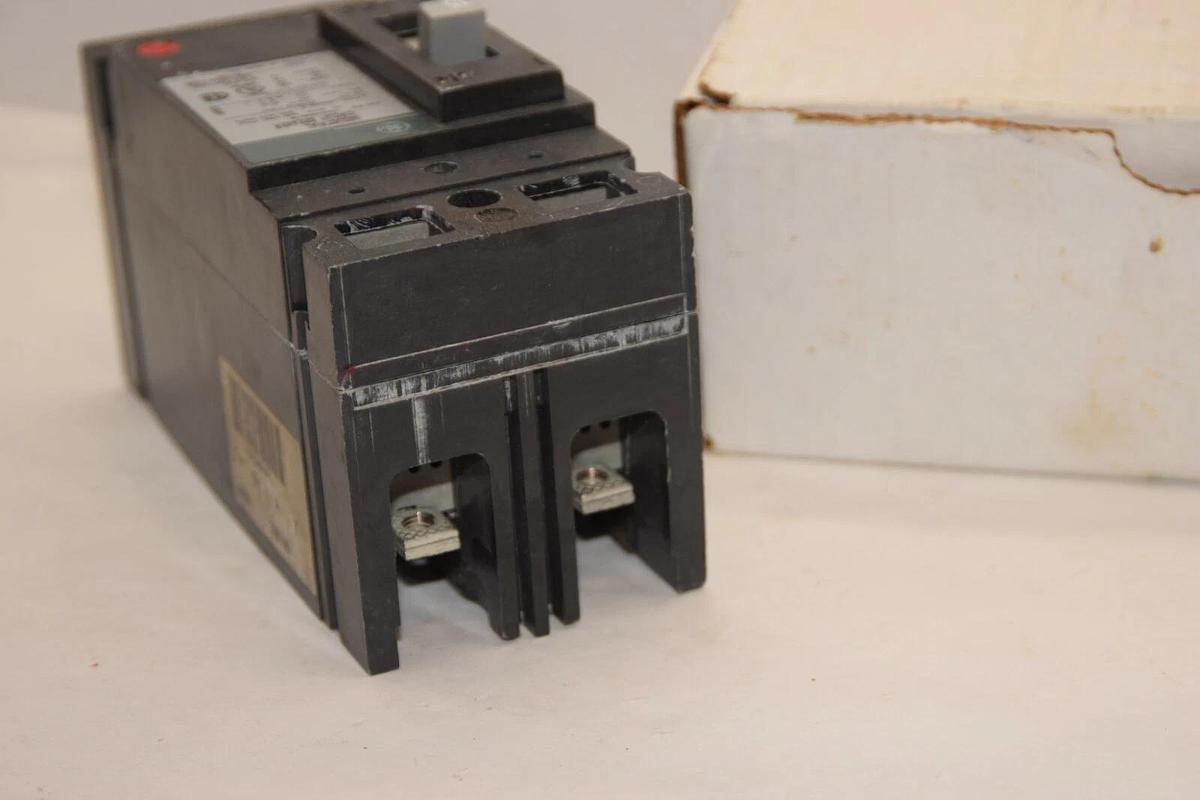 (NEW) GE GENERAL ELECTRIC TED124015 15A 15 Amp A 2P 480Vac Circuit Breaker