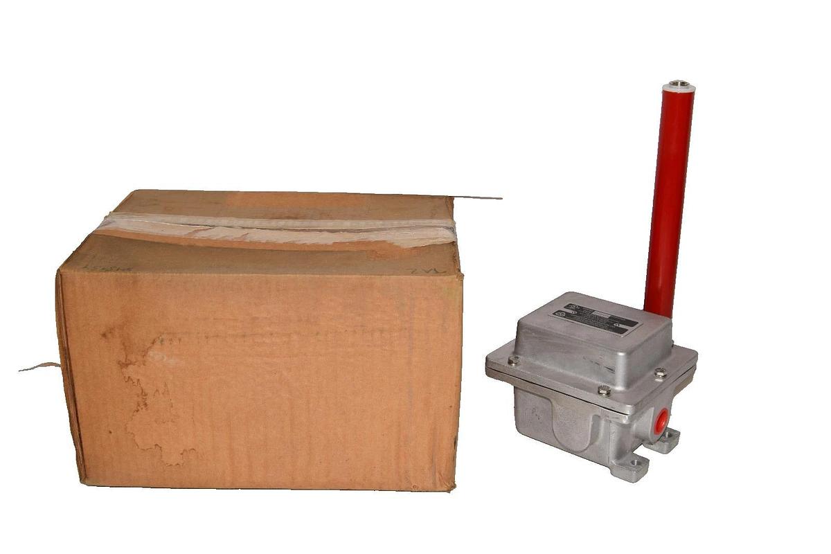 Conveyor Belt Alignment Safety Switch TA-2 20A 125/480VAC 125/250V DC 2HP 1HP