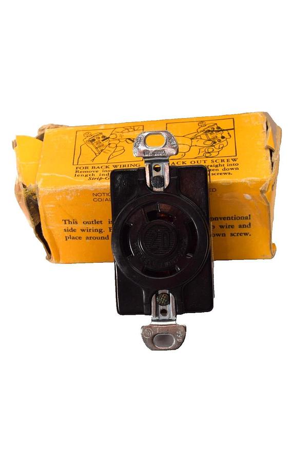 Hubbell 20a Twist Lock Receptacle 20 Amp 7410-B , HBL7410B 120/208V (New)