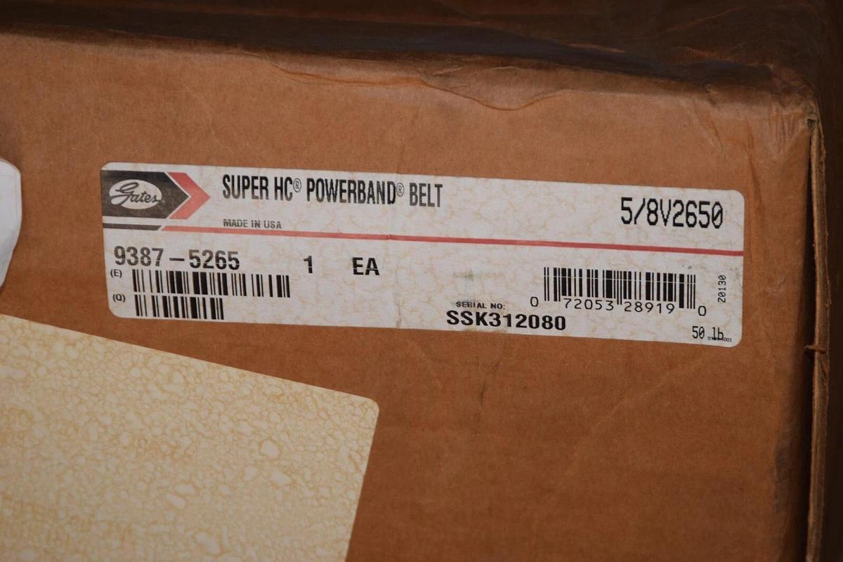 (NEW) GATES 9387-5265 5/8V2650 Super HC Powerband Belt  USA