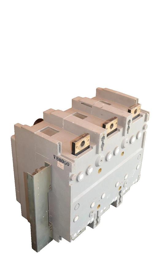 Refurbished GE General Electric Circuit Breaker Power Break 800A Amp TP84SSZ TR4S250