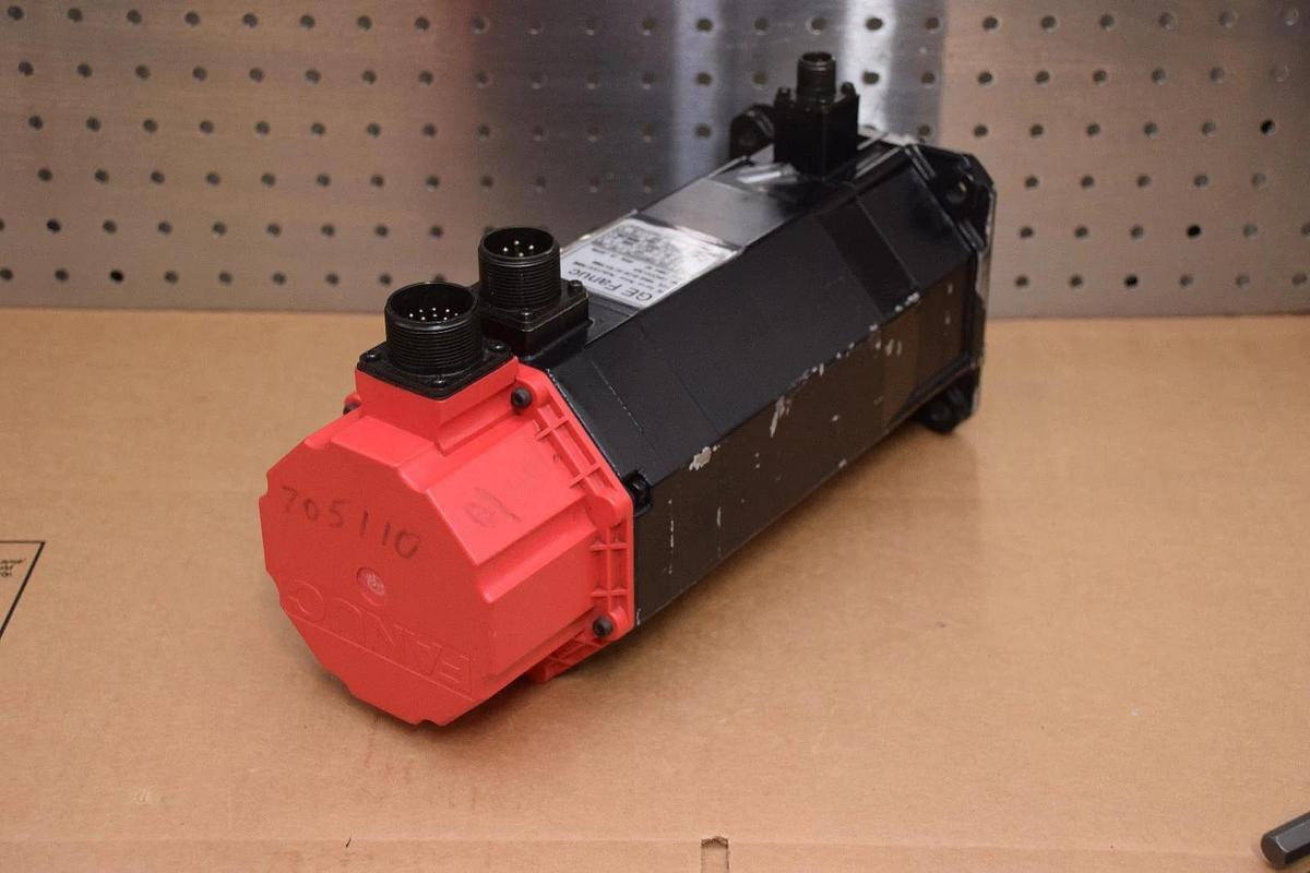 FANUC servo Motor A06B-0128-B176 #7000 w/ PulseCoder A860-0360-V511 (New)