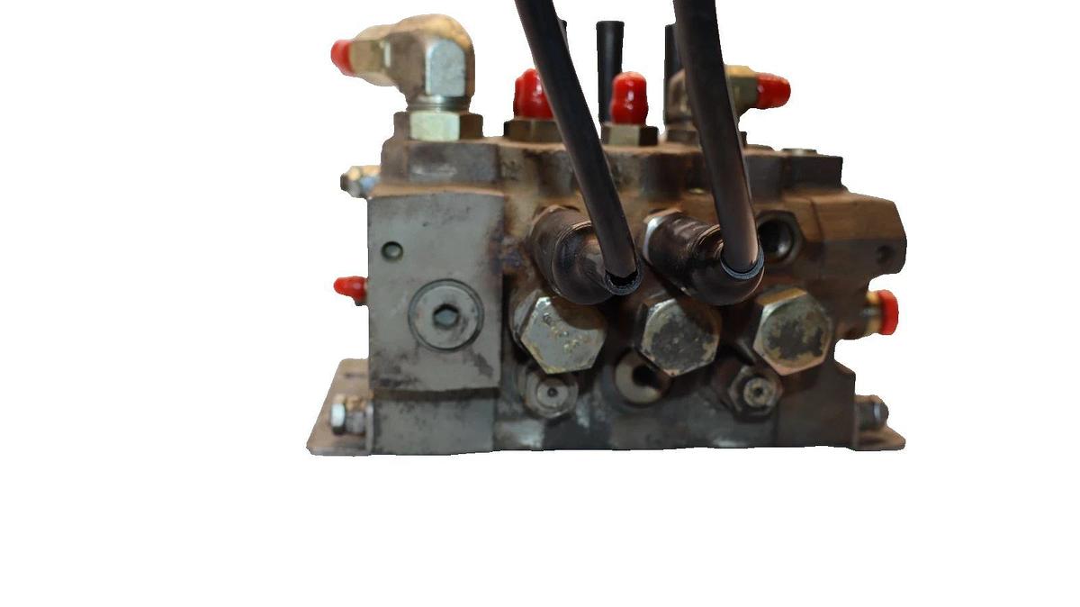 Used Altec 3 Hydraulic Valve 3 Spool Valve Block DB5195.800 8220 4009 8178