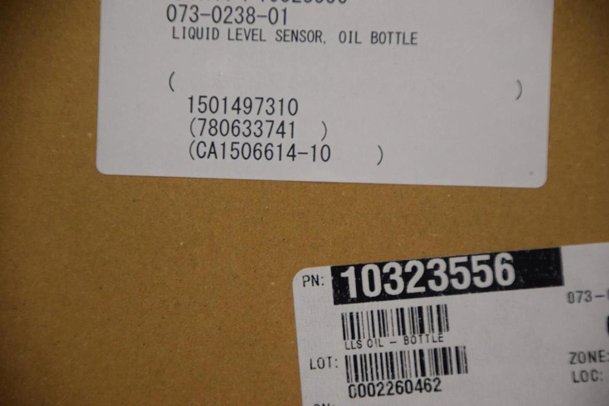 (NEW) SIEMENS 073-0238-01 , 10323556 Liquid Level Sensor Oil Bottle