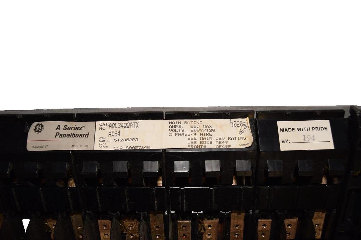 Used General Electric / GE AQL3422ATX 225Amp 3Ph Main Lug Panelboard Interior