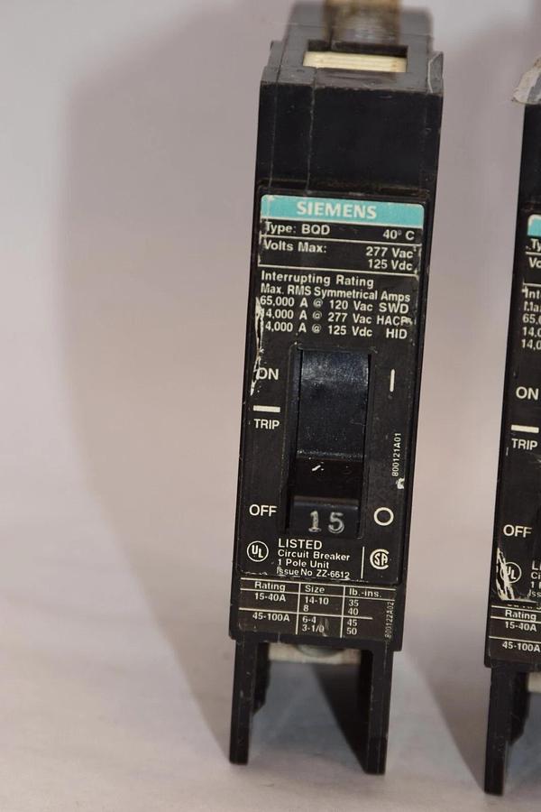Used (Lot of 4) SIEMENS BQD 15A 15 Amp 277Vac Bolt On Circuit Breaker