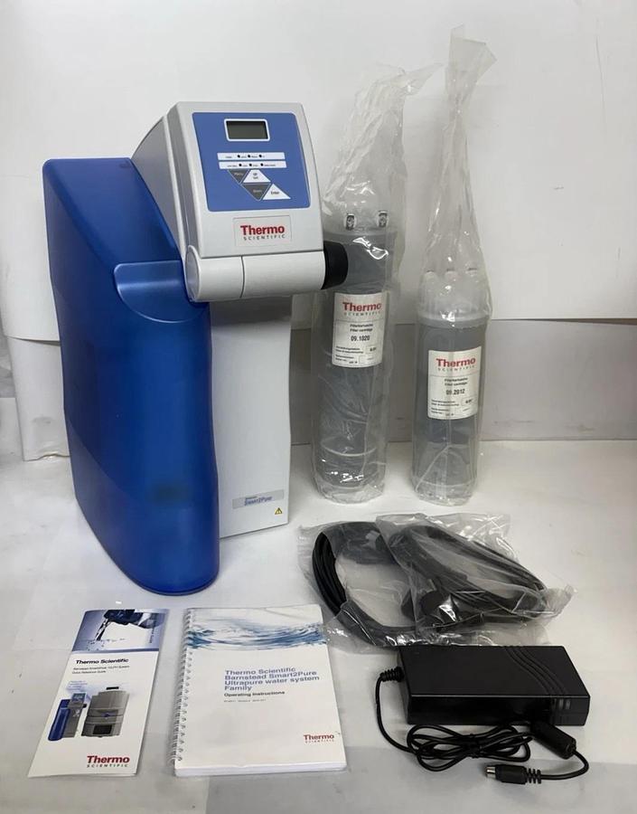 Thermo Scientific Smart2Pure 12 UV Water Purification System 50189888 (New)