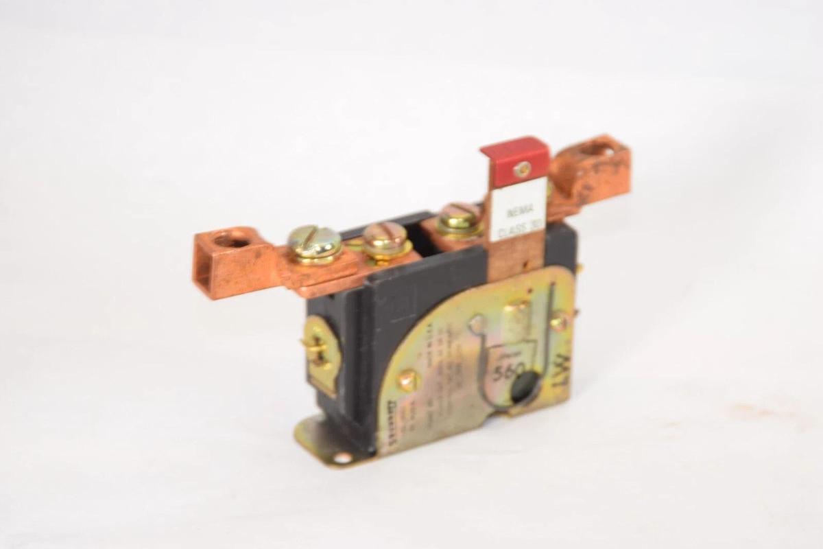 (NEW) SQUARE D AUO-IL AUO IL Class 9065 600V Thermal Overload Relay *Oxidation*