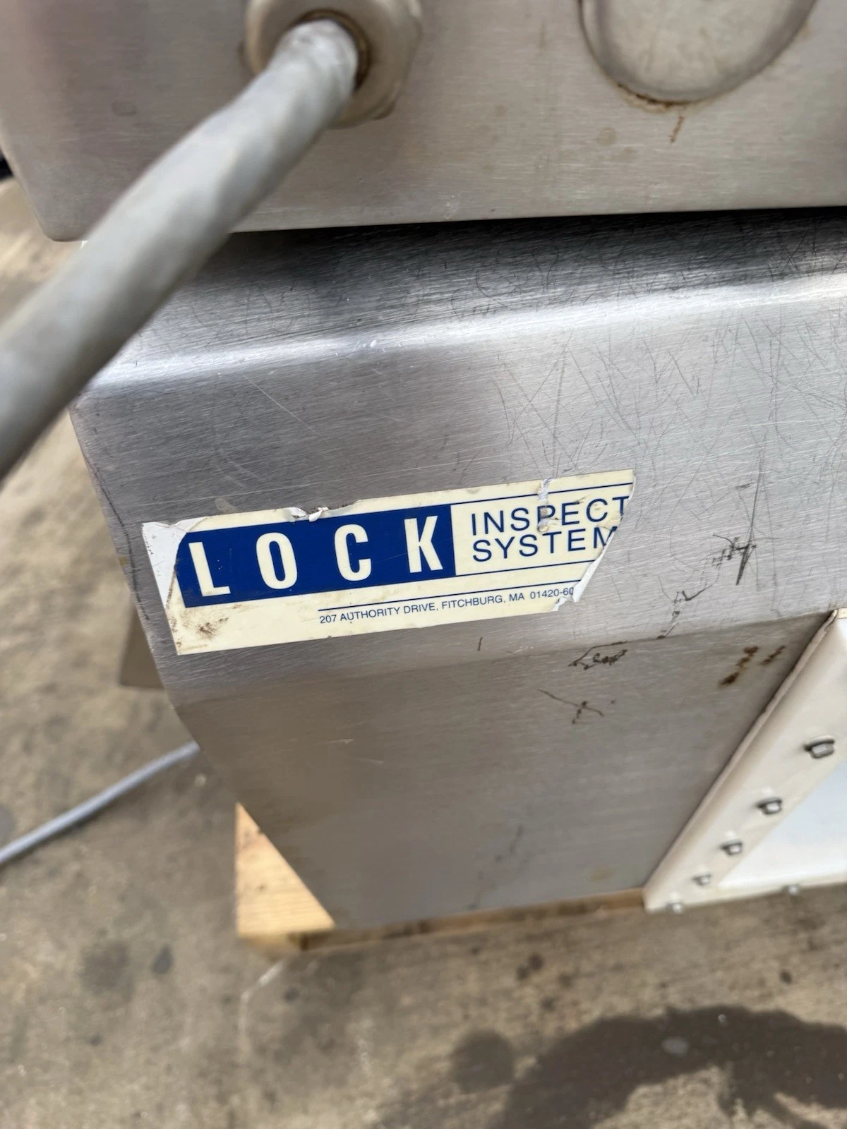 Used Lock Inspection Systems MET30+ Metal Detector for Conveyor 19-1/2" X 11-1/2"
