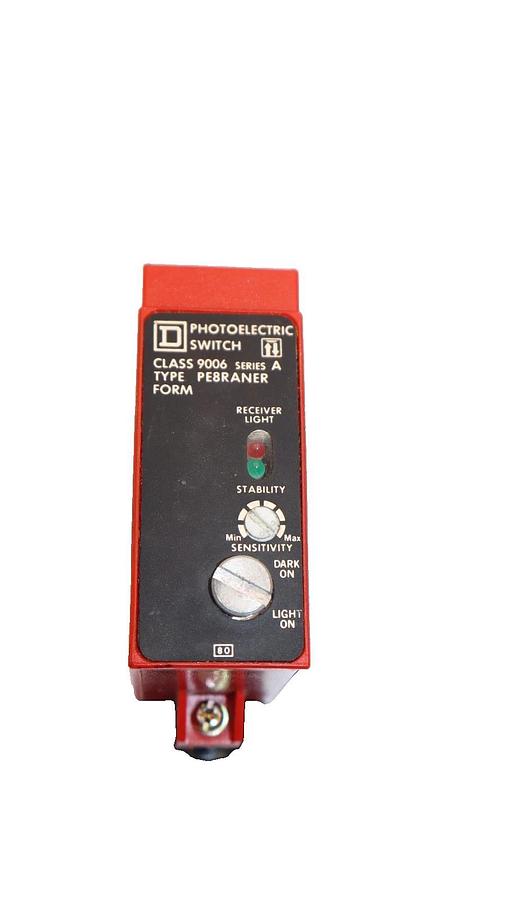 Used Square D 9006 PE8RANER Series A Photoelectric Relay Switch