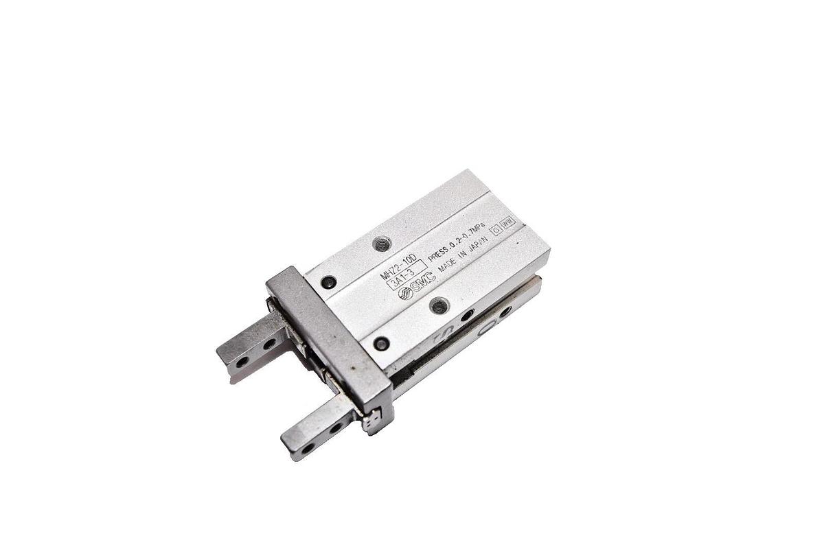 Used SMC Pneumatic Finger Cylinder MHZ2-10D MHZ210D