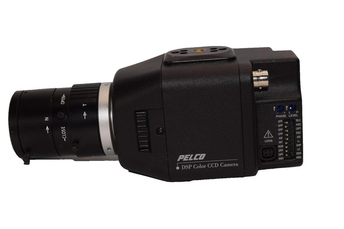 Used Pelco CC3701H-2 Color Camera With Computar 5-13.2mm 1/2" Lens