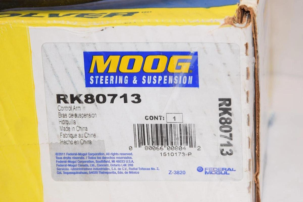 (NEW) MOOG RK80713 Front Upper Control Arm & Ball Joint For 03 Ford Expedition