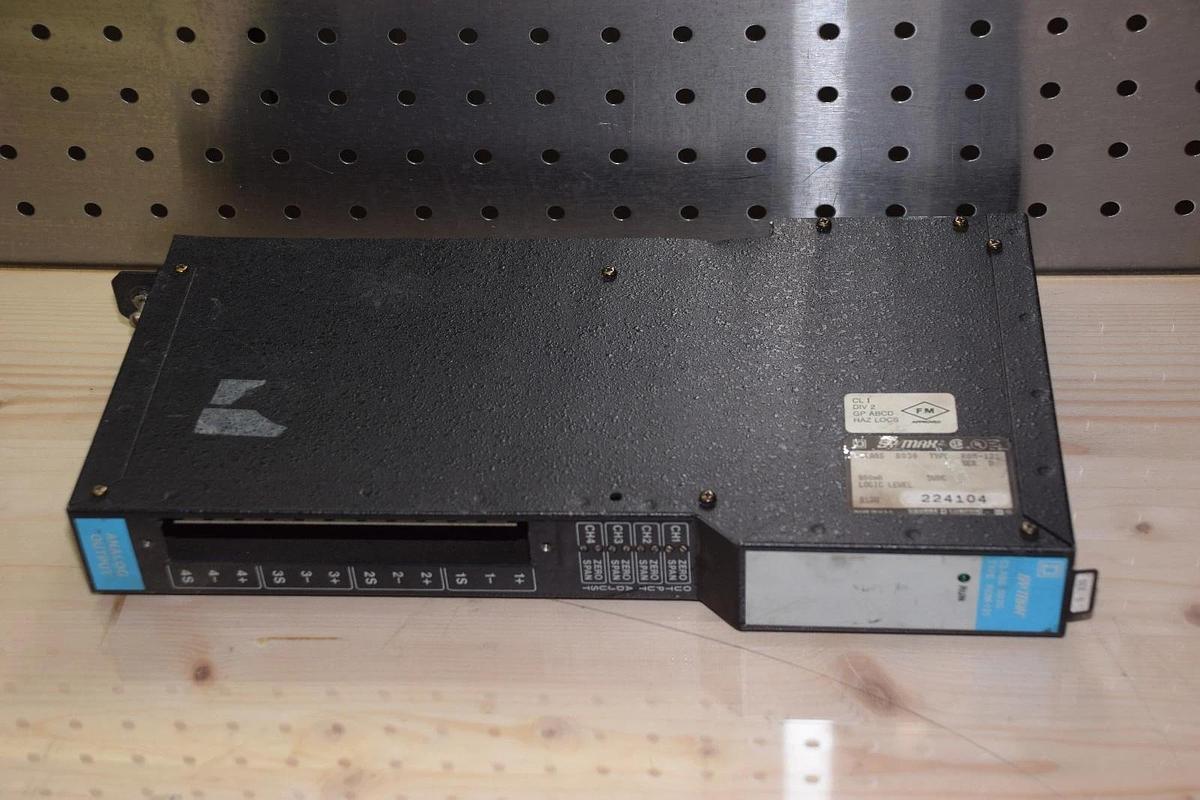 Used SQUARE D SY/MAX ANALOG INPUT MODULE 8030 RIM-121 SER. D 800ma 5 VDC