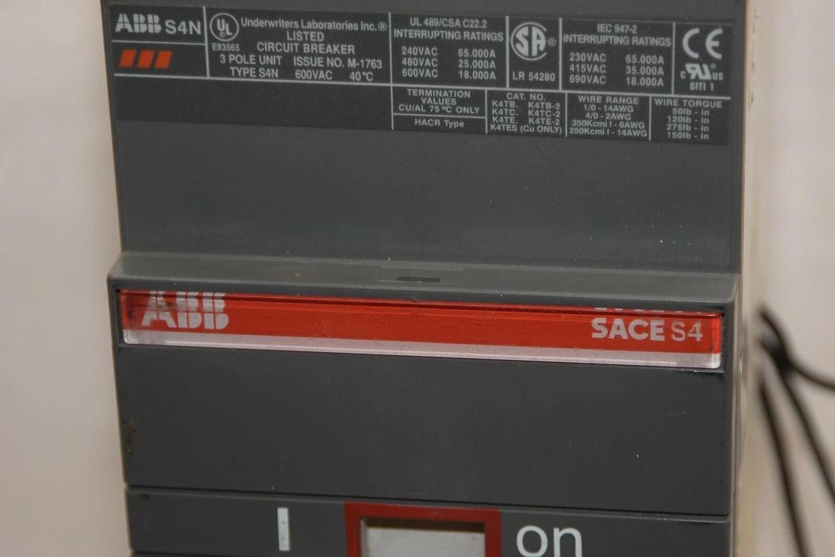 Used ABB 122160027-001 S4N250BESA1S8 3P 250A Circuit Breaker  *Sold As Is*