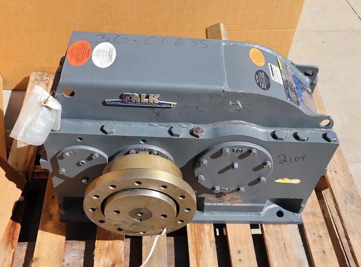 FALK Gear Drive Speed Reducer Gearbox 2070Y1S Ratio 2.237 SF 5.5/1.33 1750rpm